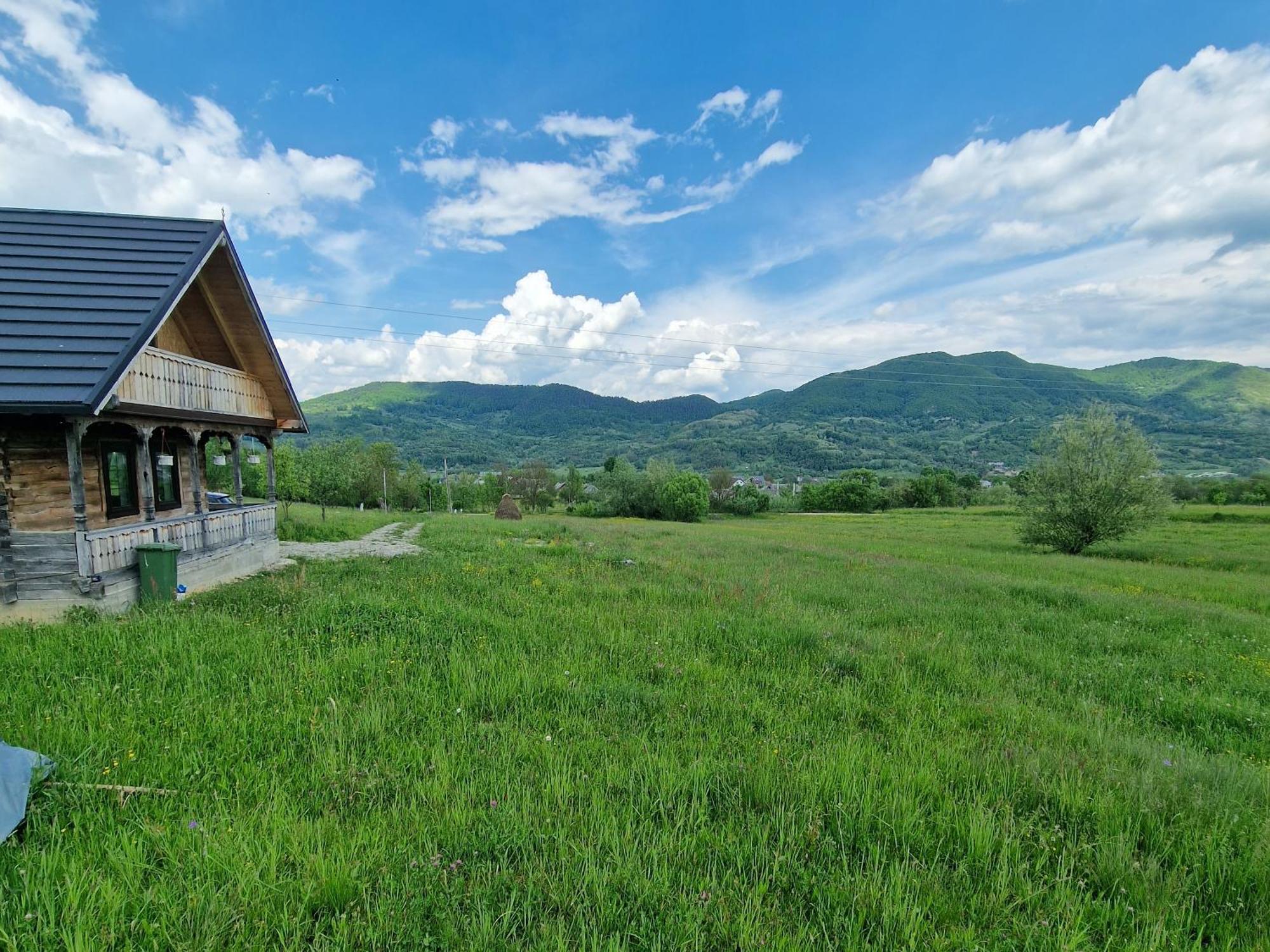 Вилла Casa Bunicilor Din Oncesti Экстерьер фото